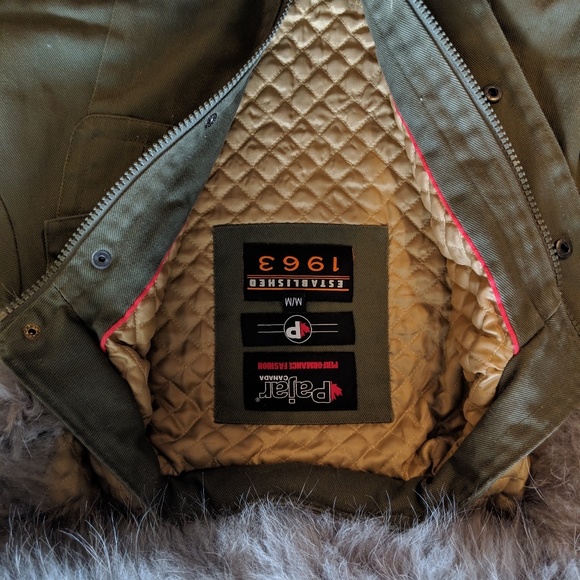 Pajar Canada parka with detachable Hood - Picture 2 of 7